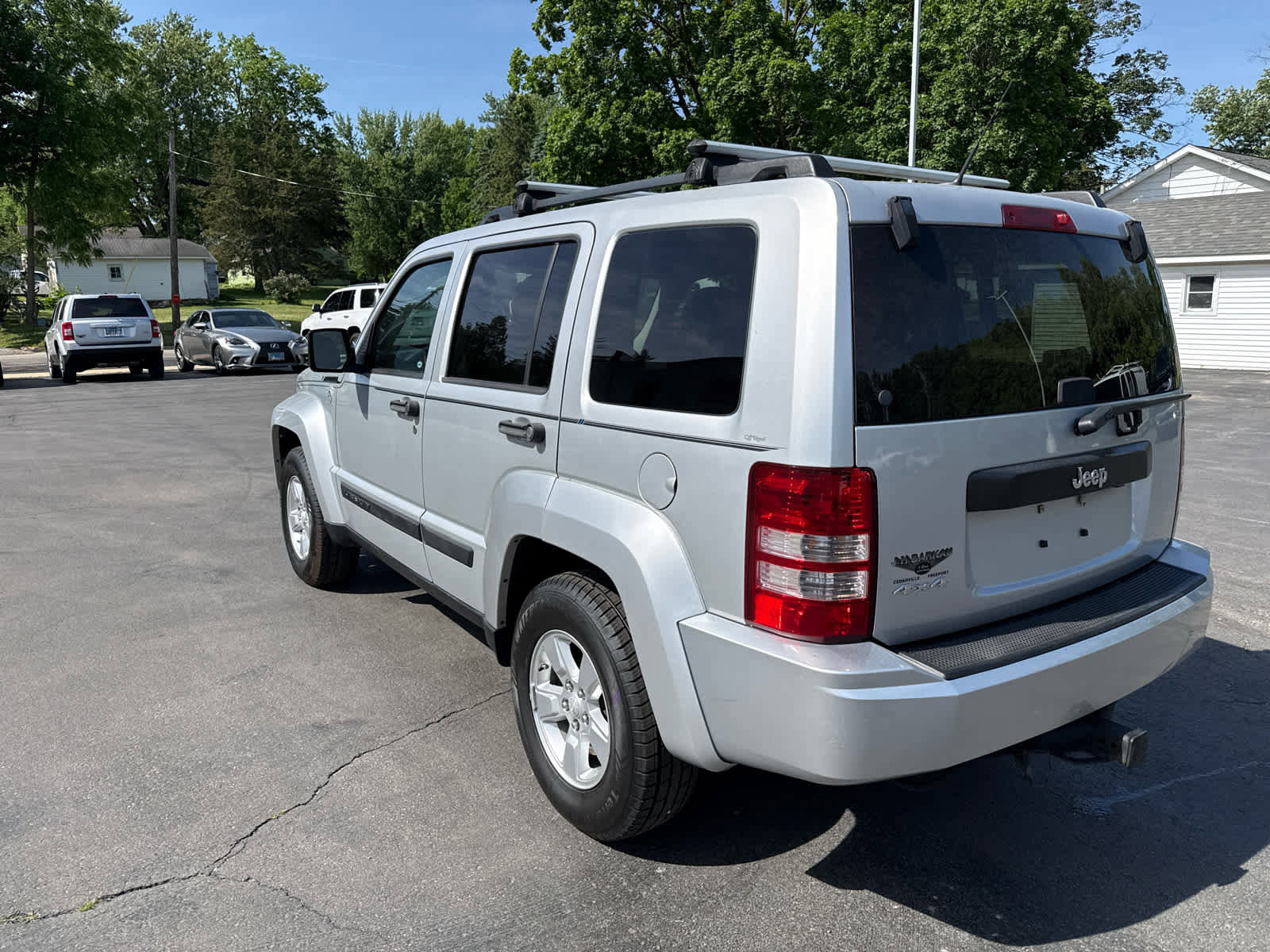 Used 2010 Jeep Liberty Sport w/ Popular Equipment Group AWD/4WD image 5