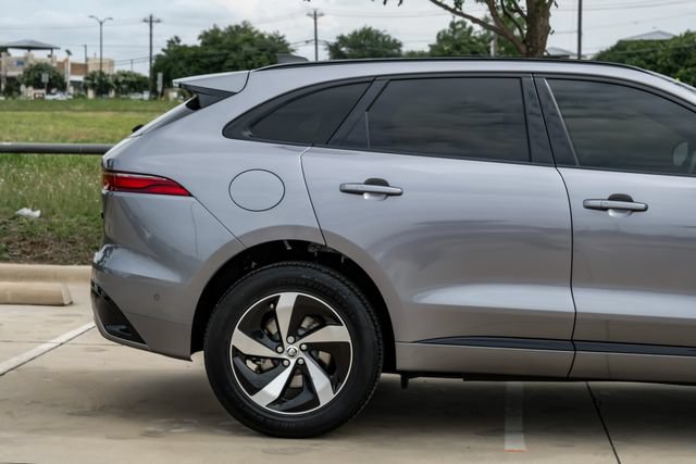 Used 2026 Jaguar F-PACE R-Dynamic S AWD/4WD image 8