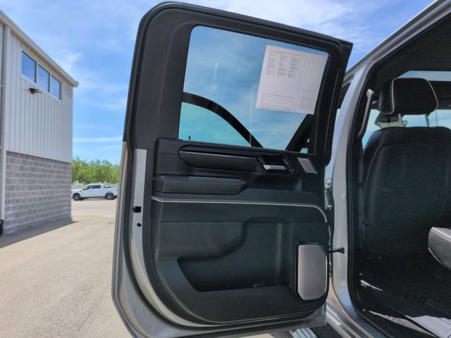 Used 2025 GMC Sierra 2500 AT4X w/ AT4X AEV Edition AWD/4WD image 25