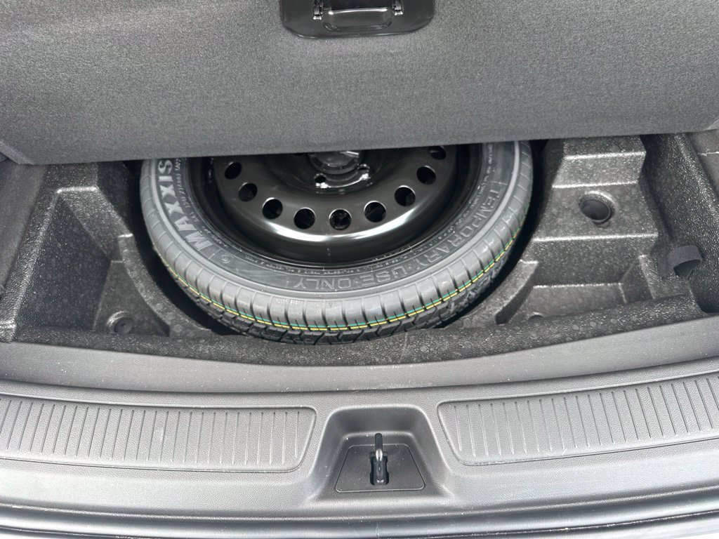 Used 2023 Buick Envision Avenir AWD/4WD image 26