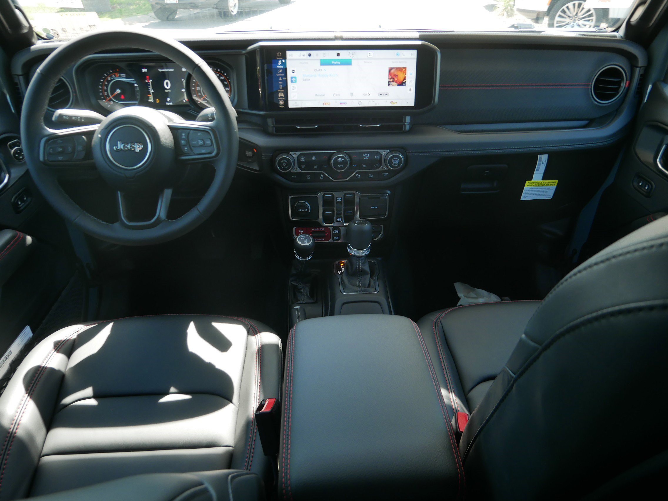 New 2026 Jeep Gladiator Rubicon AWD/4WD image 11