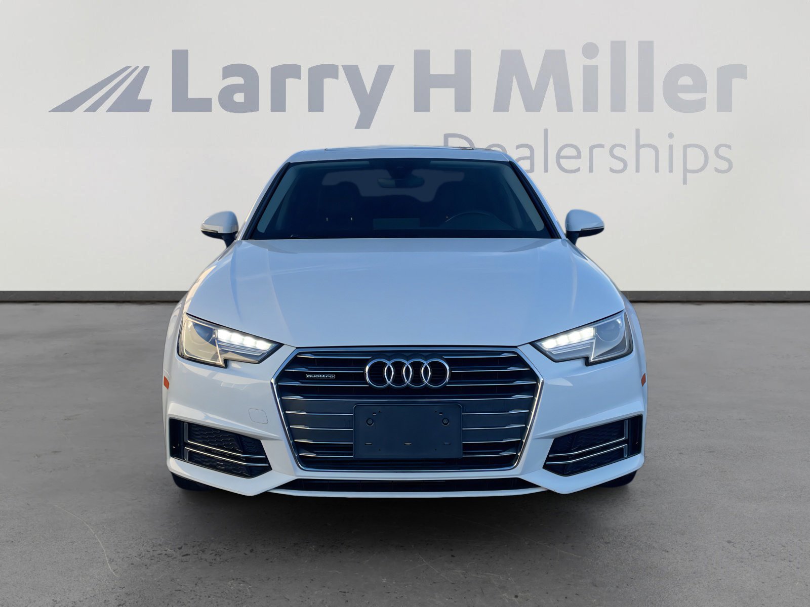 Used 2017 Audi A4 2.0T Premium w/ Convenience Package image 8