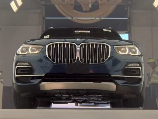 Used 2019 BMW X5 xDrive40i w/ Executive Package AWD/4WD image 3