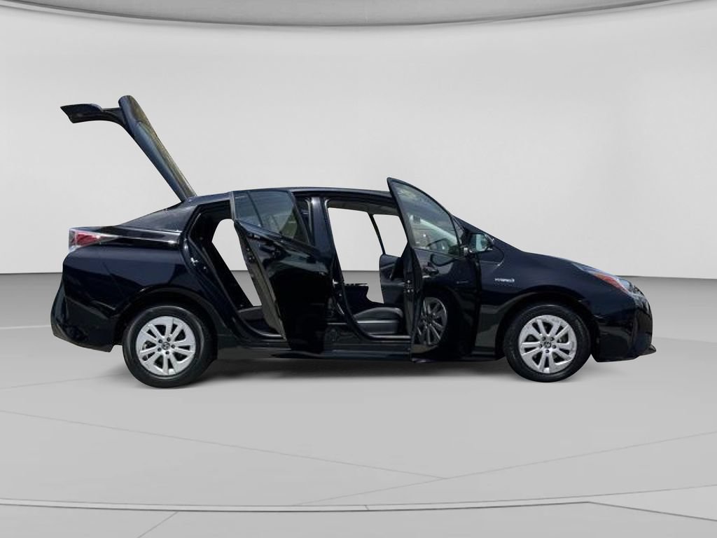 Used 2018 Toyota Prius One w/ Carpet Mat Package FWD image 32