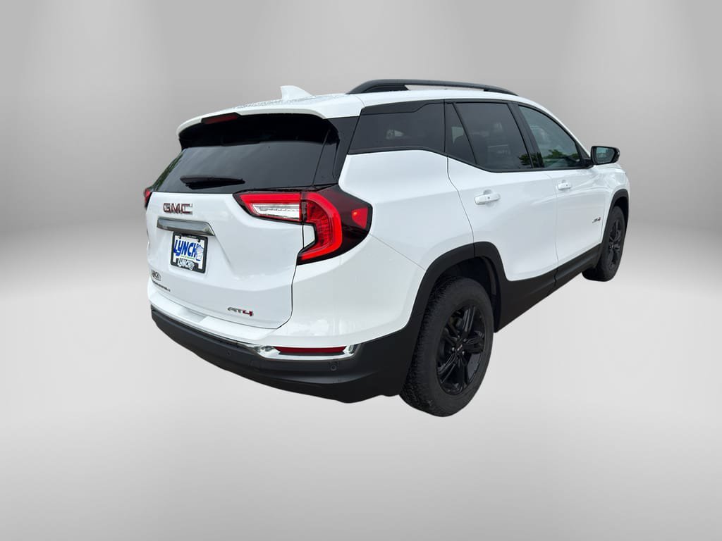 Used 2023 GMC Terrain AT4 w/ Tech Package AWD/4WD image 4