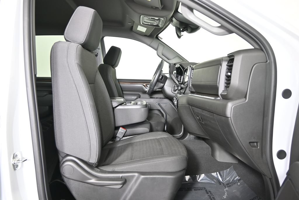 Used 2026 Chevrolet Silverado 3500 LT w/ Convenience Package AWD/4WD image 14