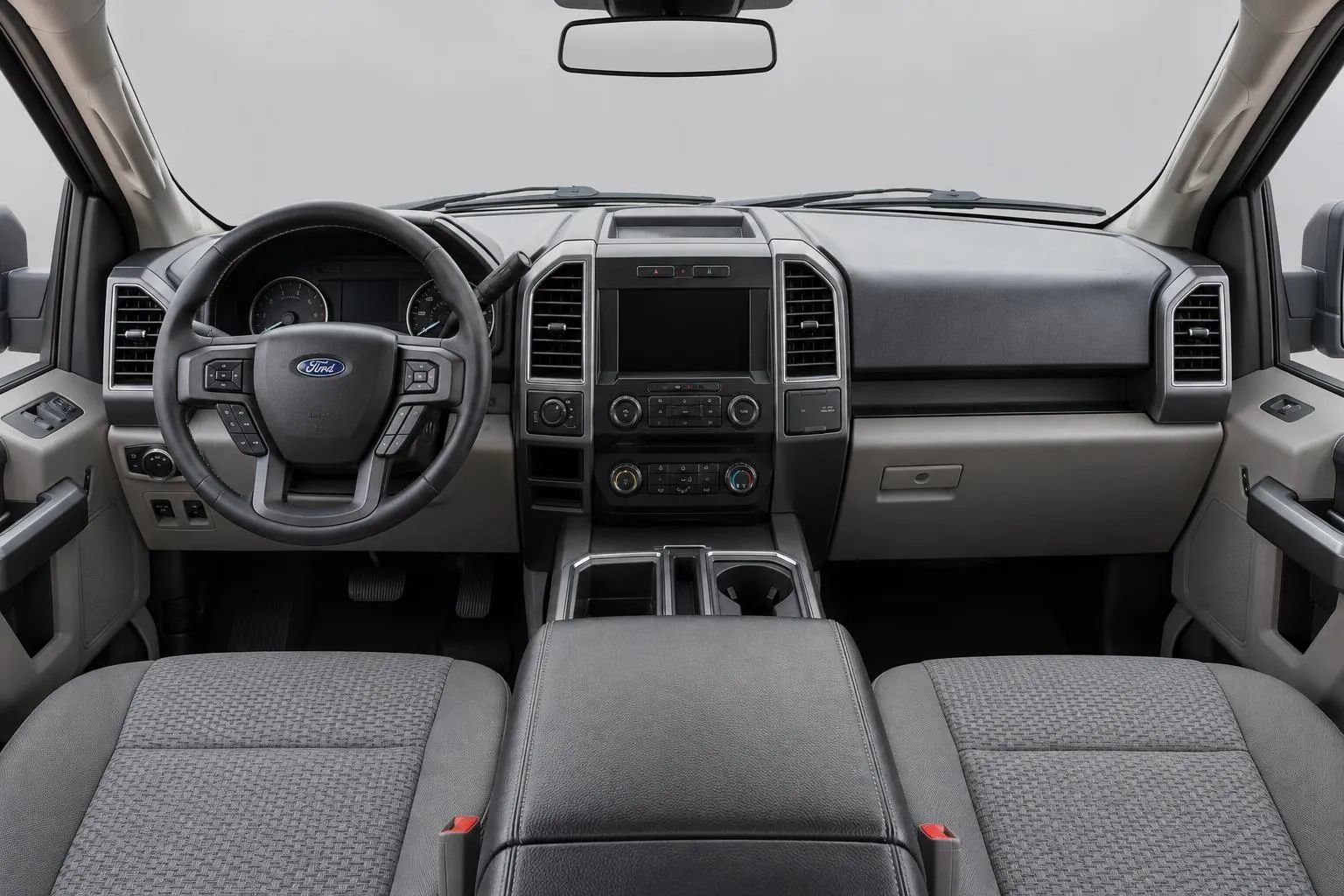 Used 2019 Ford F150 XLT w/ Equipment Group 302A Luxury AWD/4WD image 8