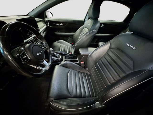 Used 2023 Kia Forte GT-Line w/ GT-Line Premium Package FWD image 15