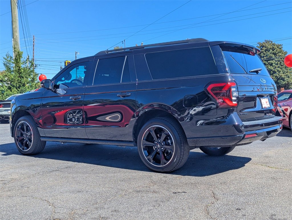 Used 2022 Ford Expedition Max Limited image 3