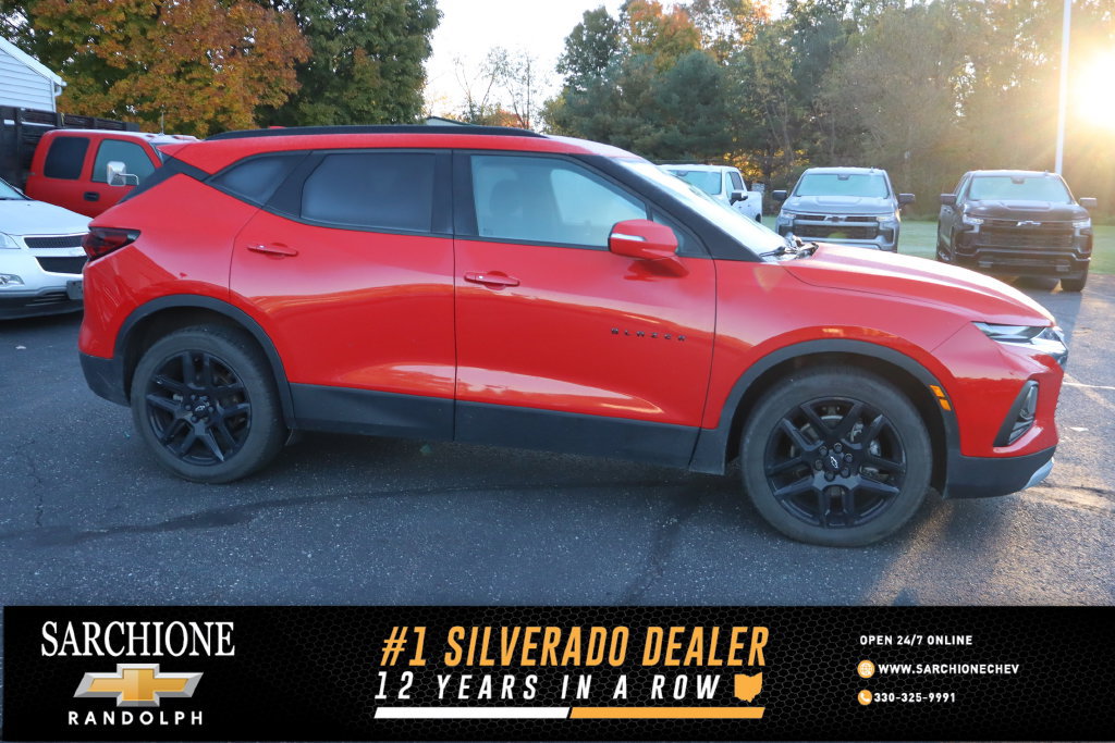 Used 2021 Chevrolet Blazer LT AWD/4WD image 1