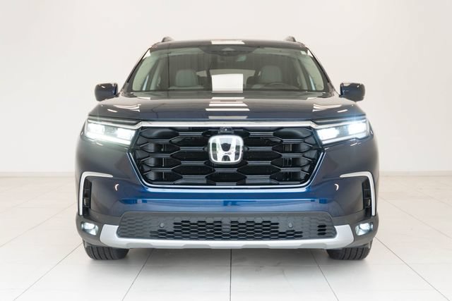 Used 2025 Honda Pilot Elite image 7