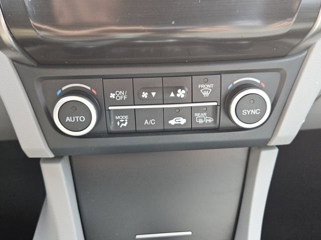 Used 2017 Acura ILX image 10