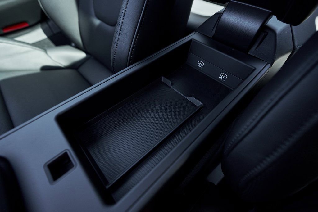 Used 2024 Porsche 911 Carrera 4S w/ Premium Package image 59