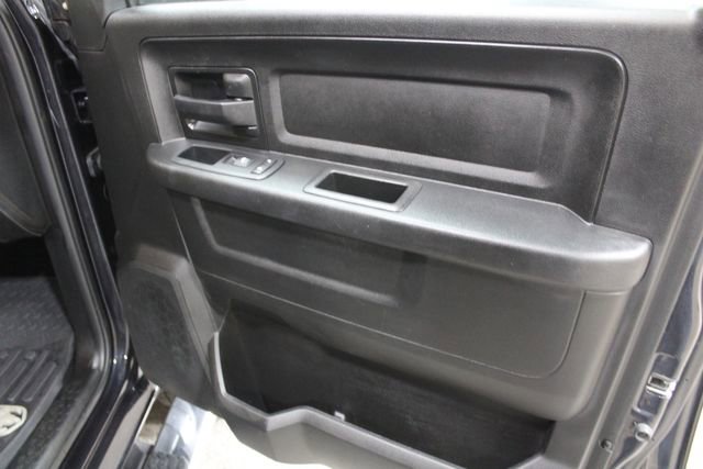 Used 2018 RAM 2500 Tradesman w/ Chrome Appearance Group image 21