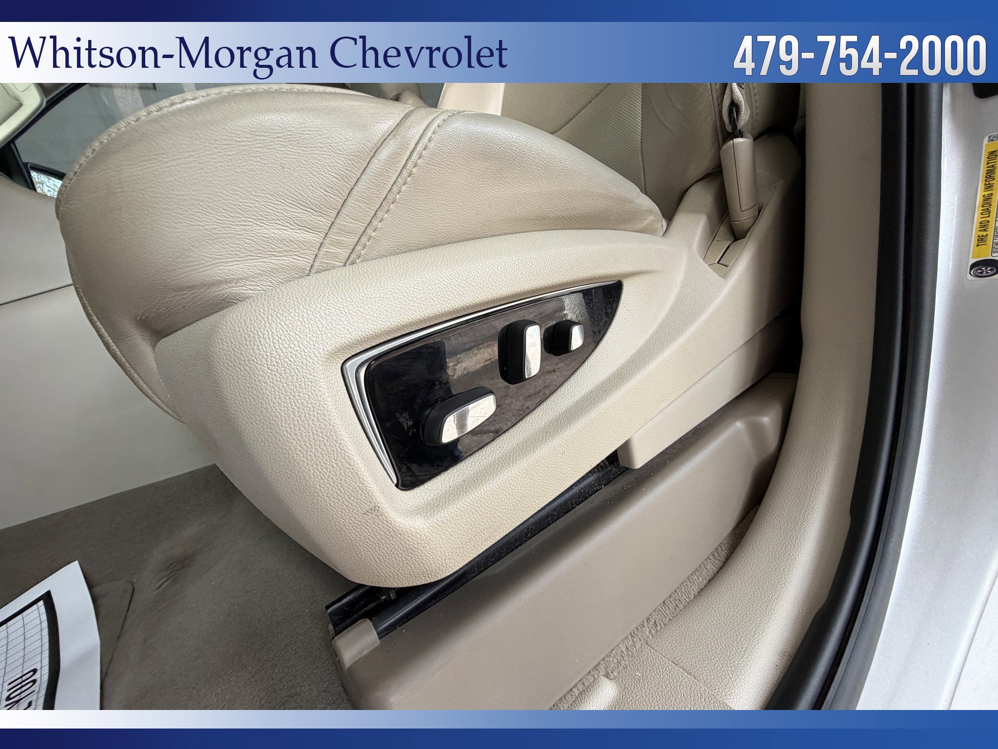 Used 2016 Cadillac Escalade ESV Luxury RWD image 19
