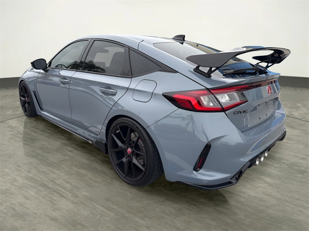Used 2025 Honda Civic Type R image 3