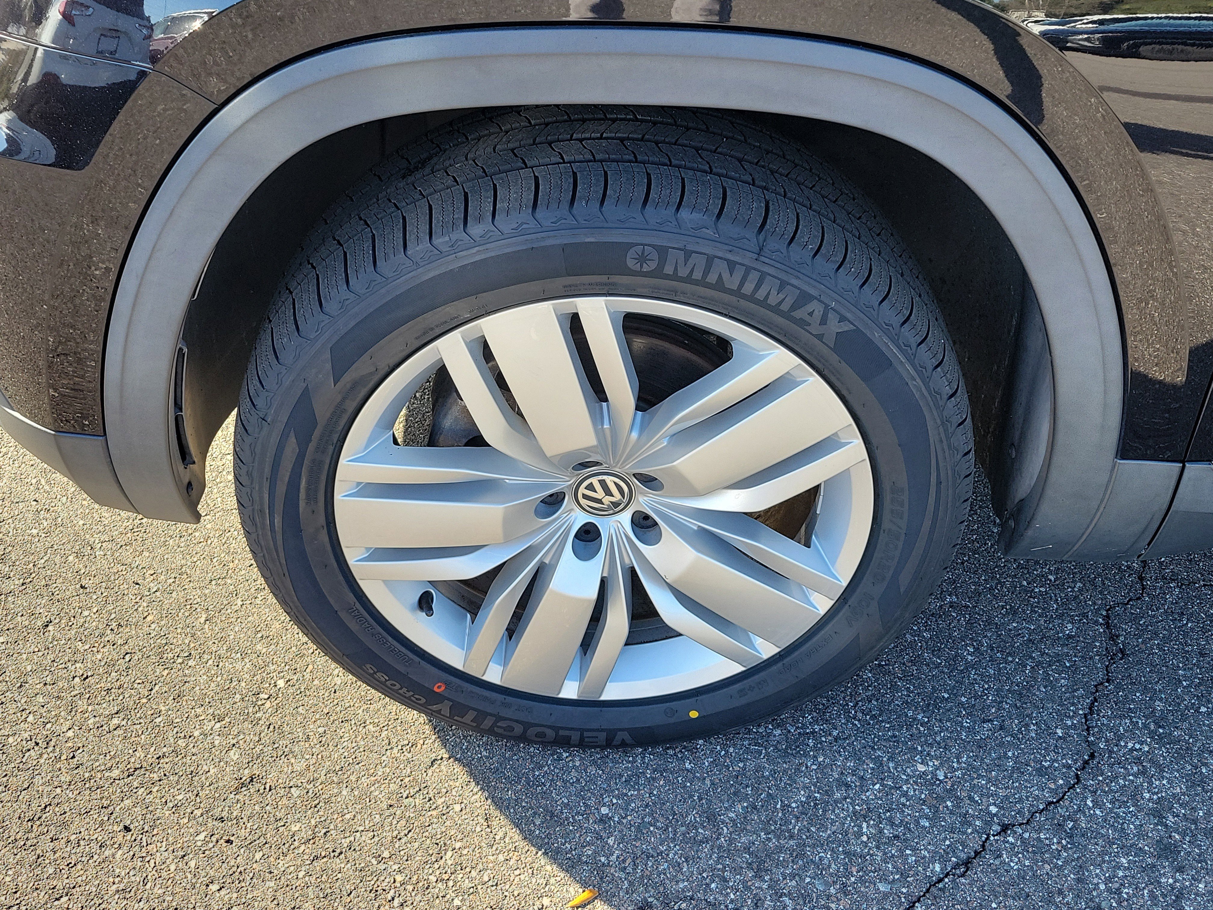 Used 2019 Volkswagen Atlas SEL image 41