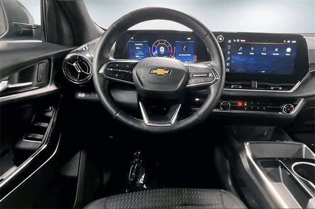 Used 2025 Chevrolet Equinox LT image 9