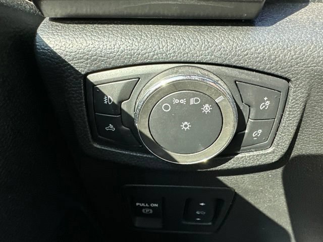 Used 2020 Ford F150 XLT w/ Equipment Group 302A Luxury AWD/4WD image 18
