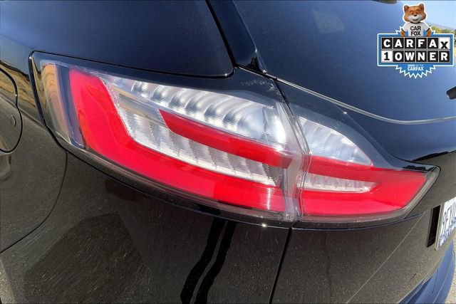 Used 2022 Ford Edge ST image 28