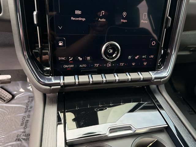New 2026 GMC Yukon XL AT4 Ultimate AWD/4WD image 25