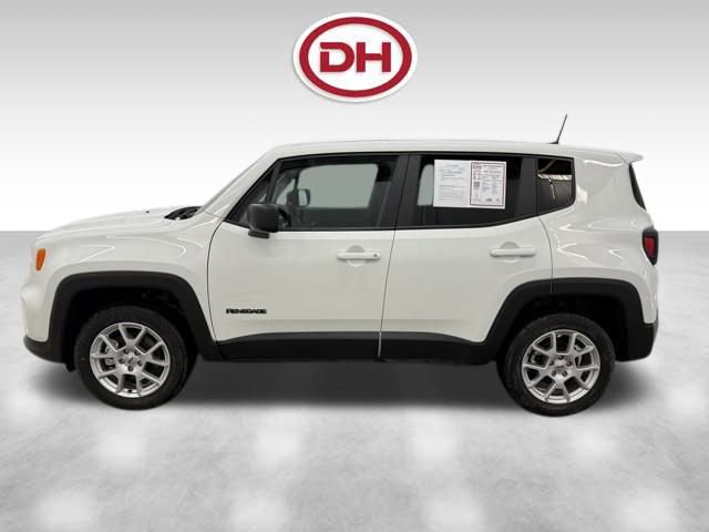 Used 2023 Jeep Renegade Latitude image 10