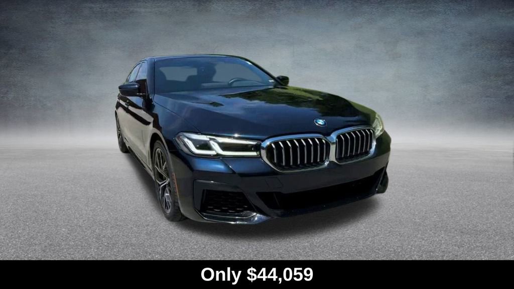 Used 2022 BMW 540i xDrive w/ M Sport Package image 4