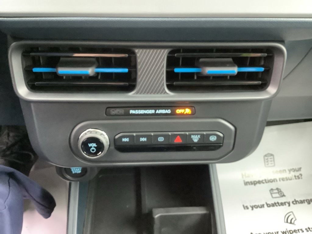 New 2026 Ford Maverick Lobo AWD/4WD image 17