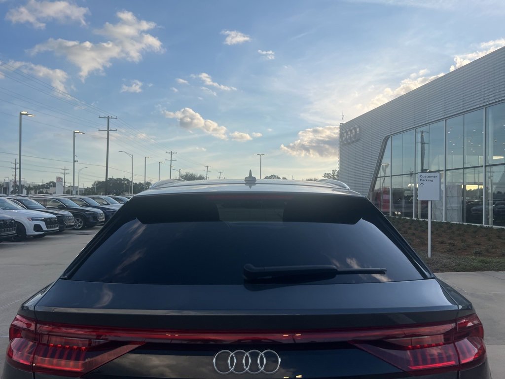 Used 2020 Audi Q8 Premium Plus image 8