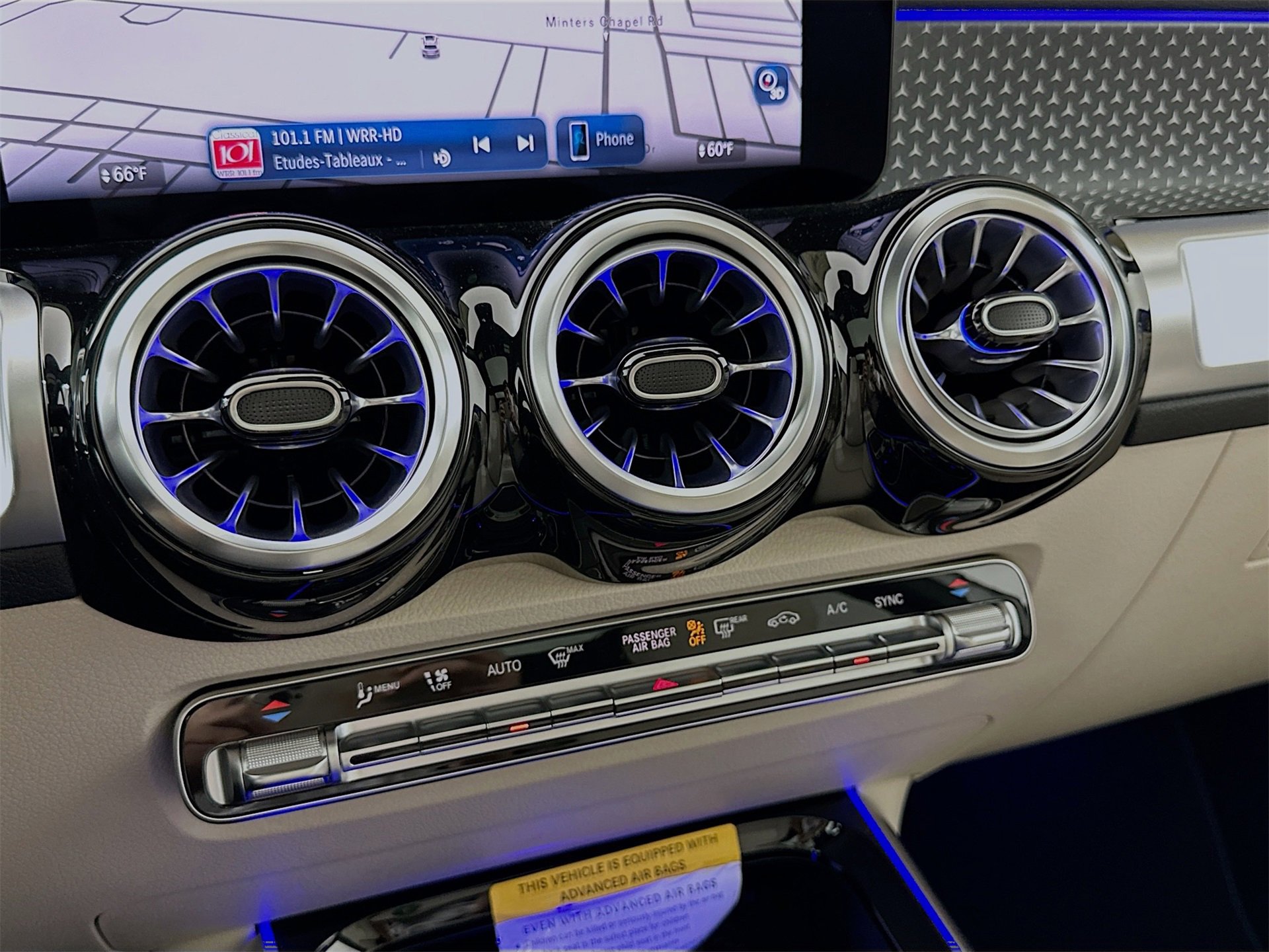 New 2026 Mercedes-Benz GLB 250 image 17