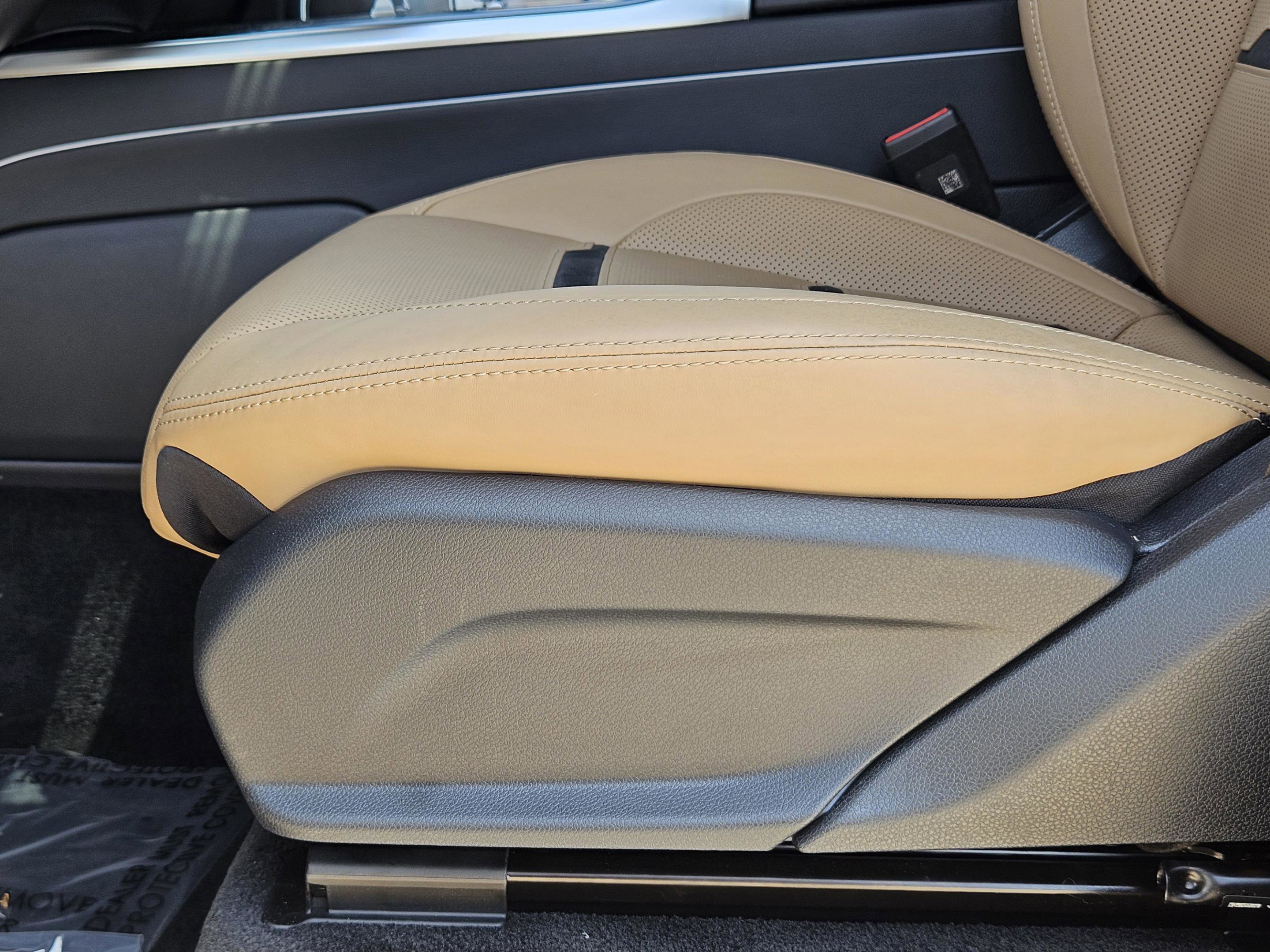 Certified 2025 Mercedes-Benz G 63 AMG 4MATIC image 17