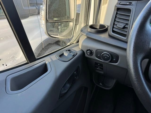 Certified 2022 Ford E-Transit 148 High Roof w/ Load Area Protection Package RWD image 18