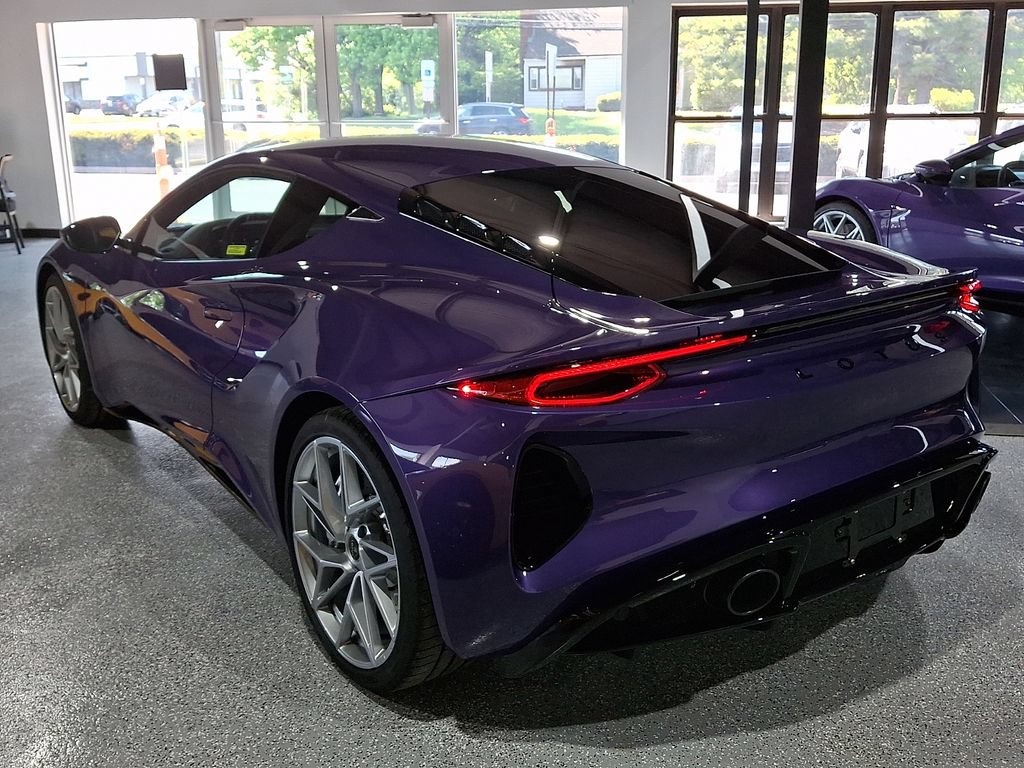 Used 2026 Lotus Emira SE RWD video 3