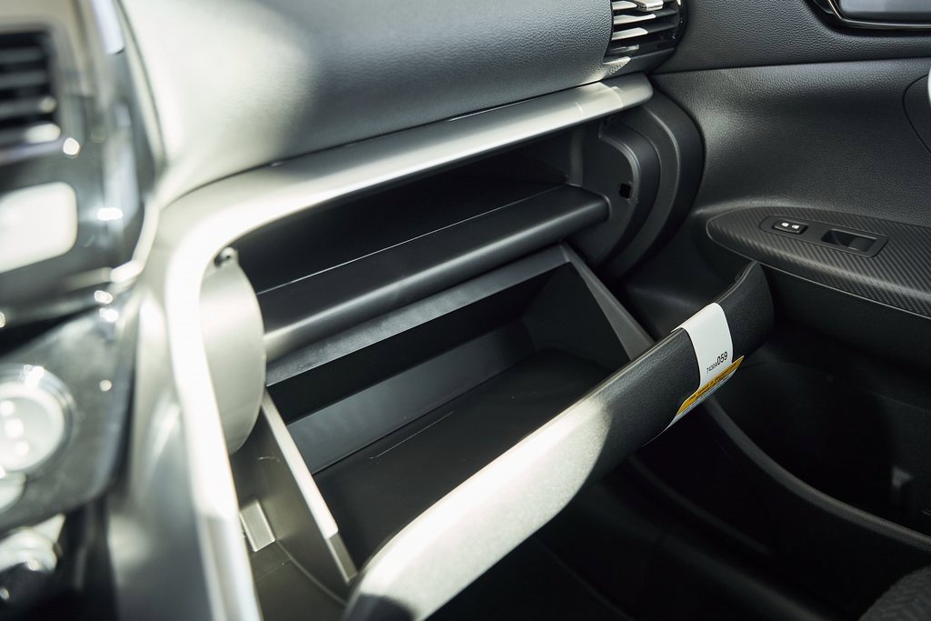 New 2026 Mitsubishi Eclipse Cross ES image 47