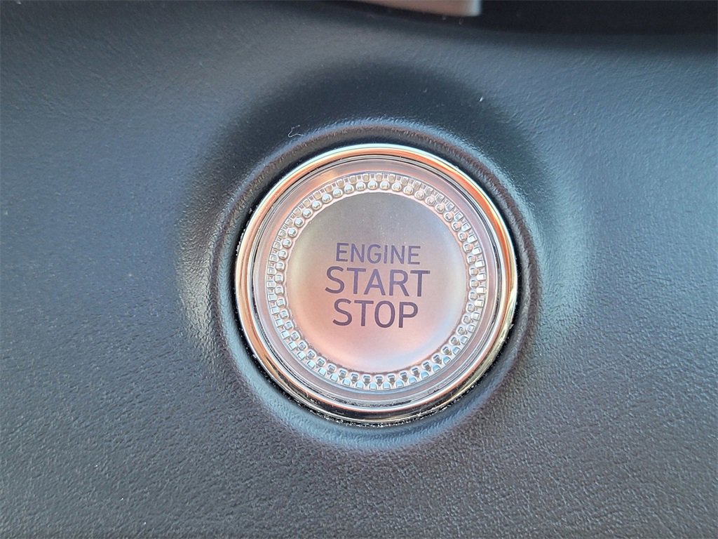 Used 2023 Genesis GV70 2.5T w/ Select Package image 20