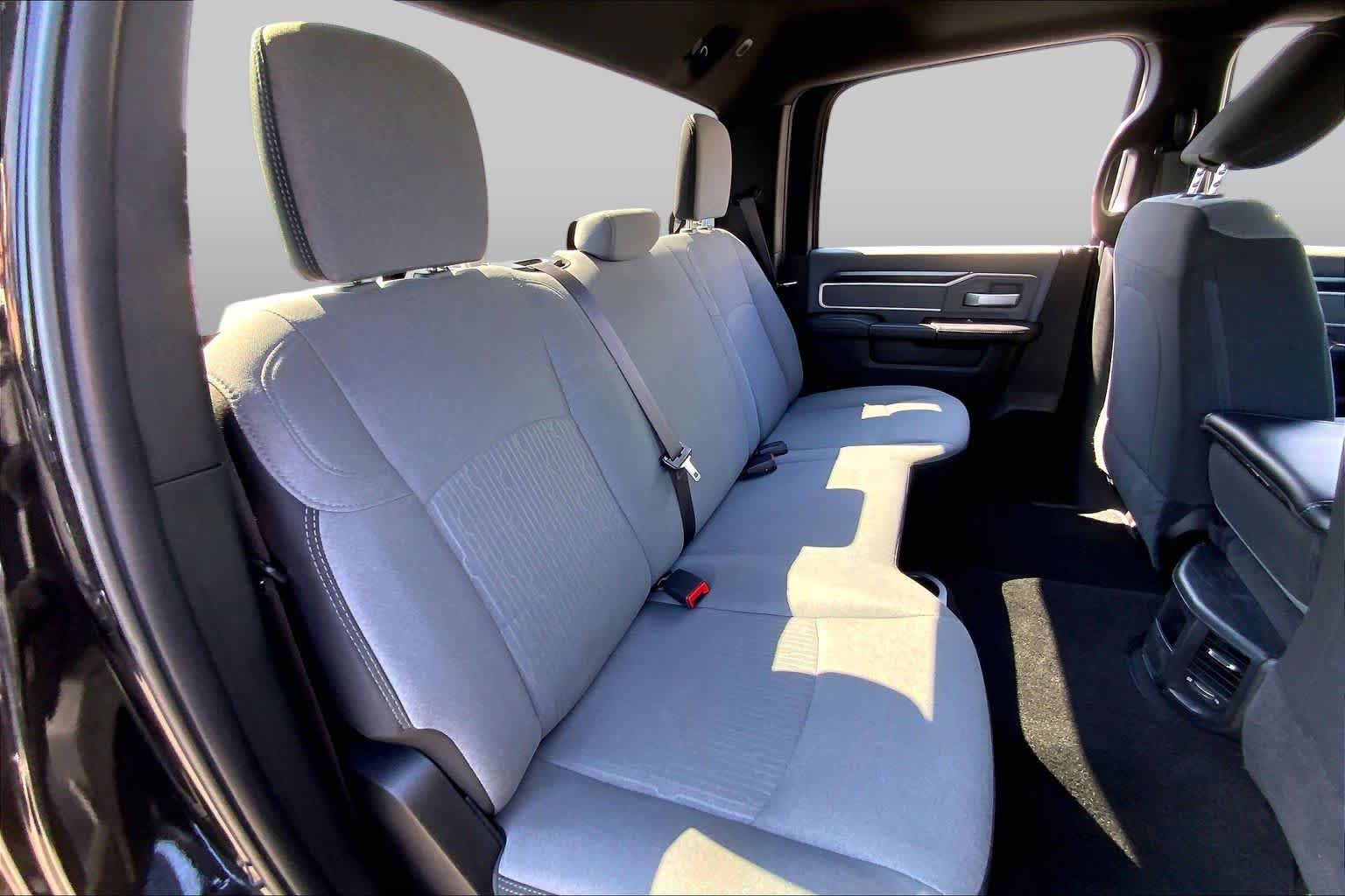 Used 2021 RAM 2500 Big Horn AWD/4WD image 19