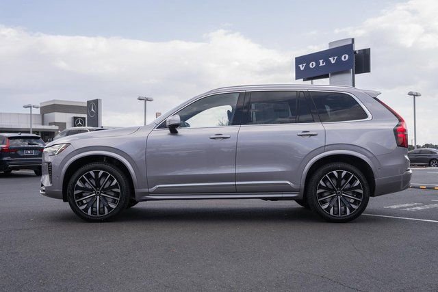 New 2026 Volvo XC90 B6 Plus w/ Protection Package Premier image 4