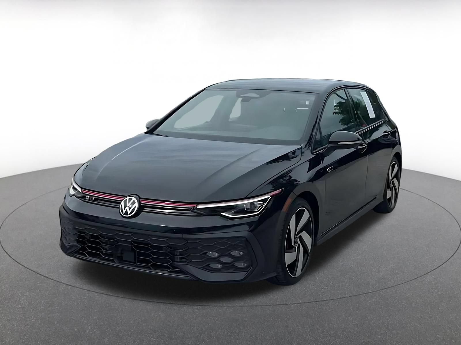 Used 2026 Volkswagen Golf S FWD image 6