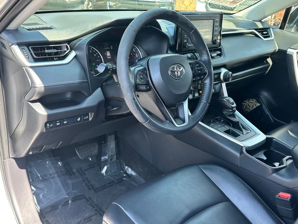 Used 2019 Toyota RAV4 XLE Premium w/ Cold Weather Package image 21