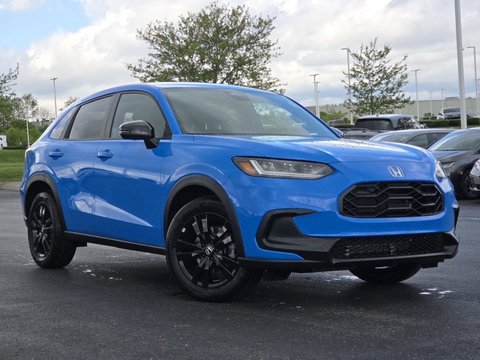 New 2026 Honda HR-V Sport image 2