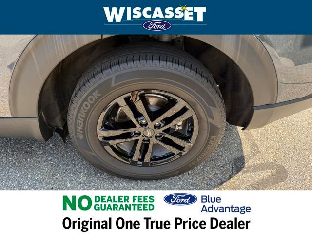 Certified 2022 Ford Explorer XLT w/ Equipment Group 202A image 26