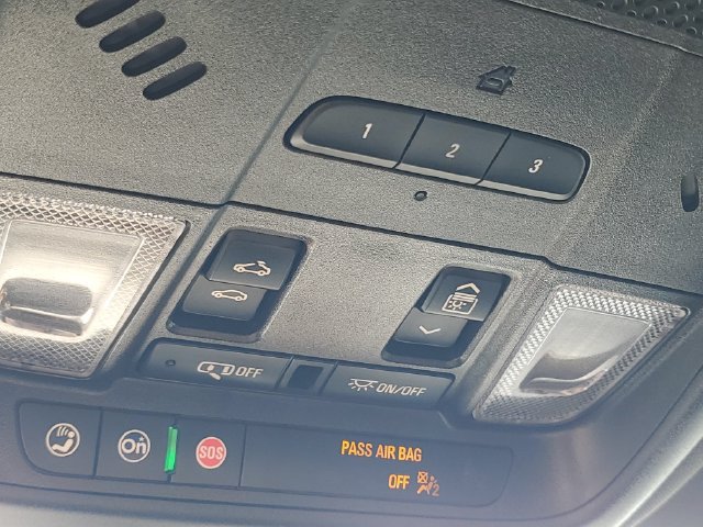 Certified 2024 Cadillac XT6 Premium Luxury w/ LPO, Floor Liner Package AWD/4WD image 29