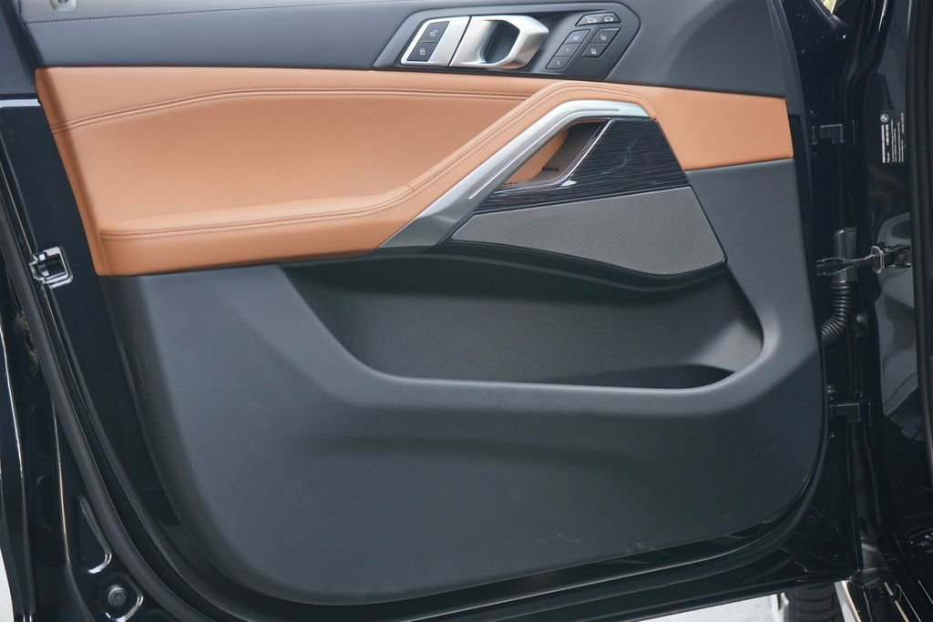 New 2026 BMW X6 xDrive40i w/ Executive Package image 8