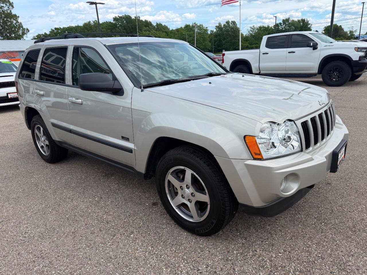 Used 2007 Jeep Grand Cherokee Laredo AWD/4WD image 7