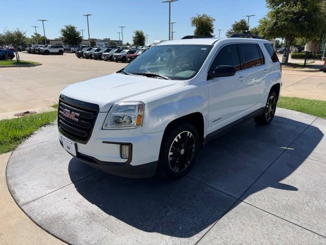 Used 2017 GMC Terrain SLT w/ Open Road Package FWD image 3