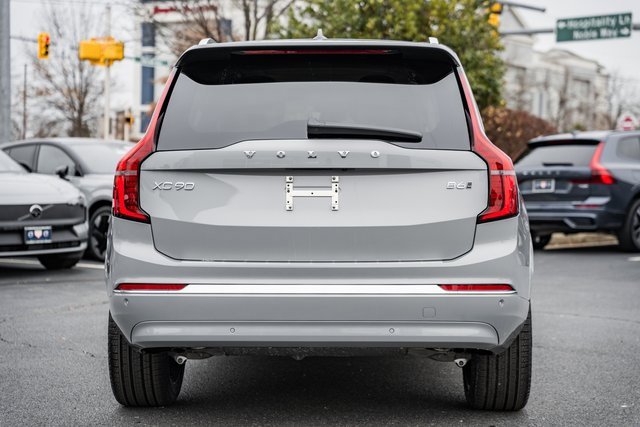 New 2026 Volvo XC90 B6 Plus w/ Protection Package Premier image 5