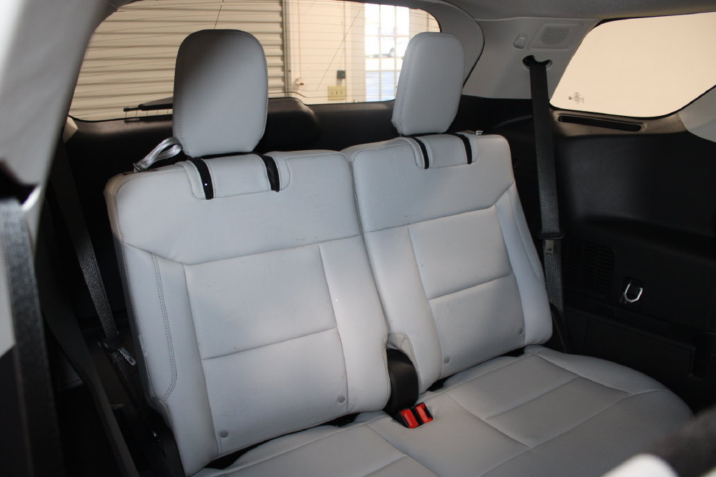 New 2026 Ford Explorer Platinum w/ LUX Leather Package AWD/4WD image 32