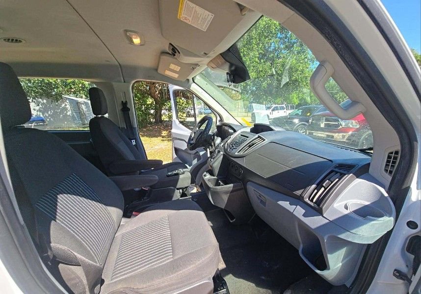 Used 2019 Ford Transit 350 XLT RWD image 11