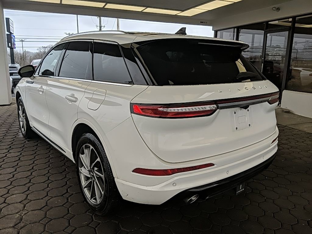 Certified 2022 Lincoln Corsair Grand Touring image 8