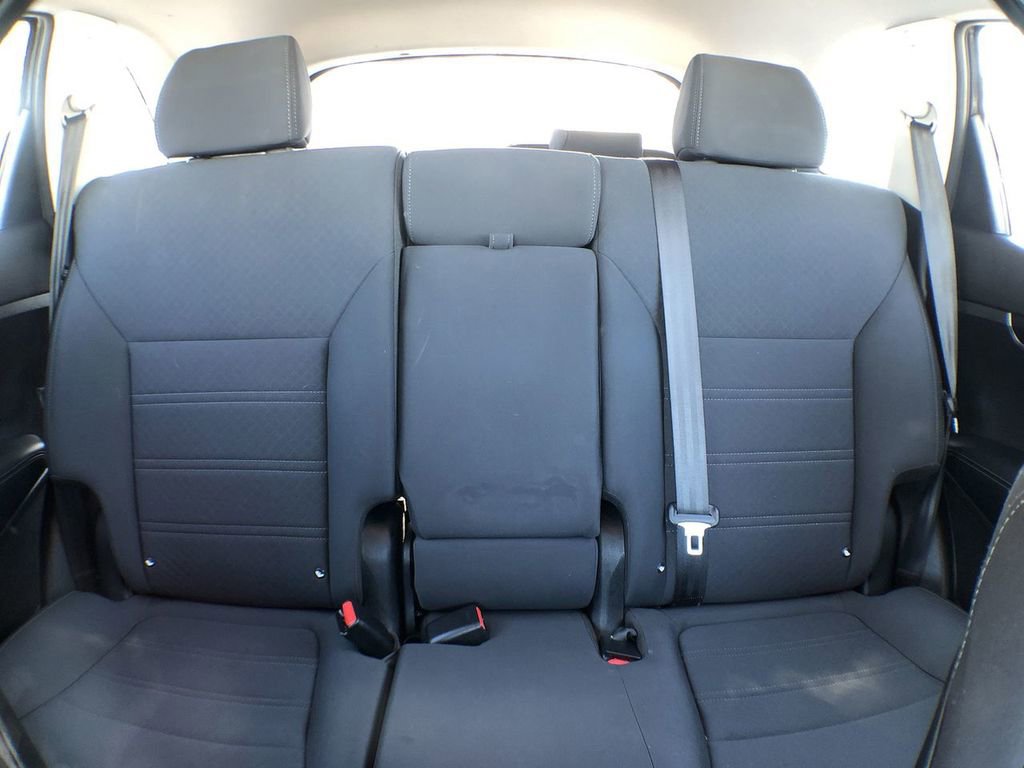Used 2018 Kia Sorento LX image 41